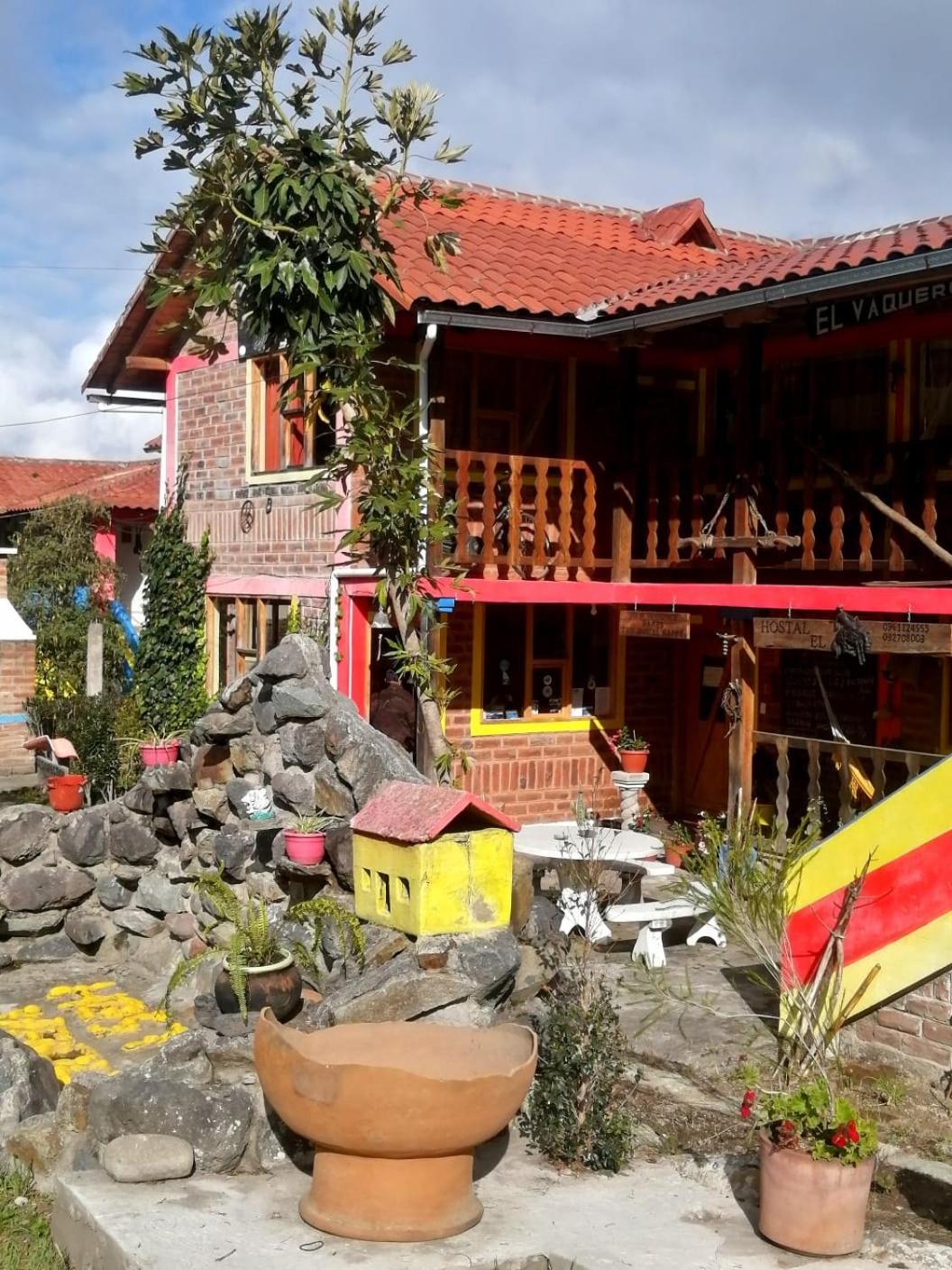 Hostal El Vaquero Chugchilan ภายนอก รูปภาพ