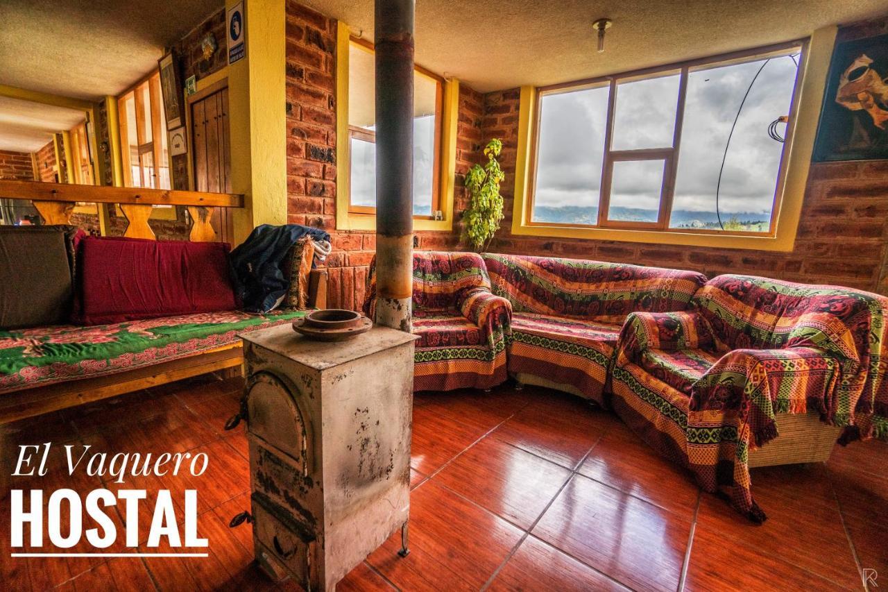 Hostal El Vaquero Chugchilan ภายนอก รูปภาพ