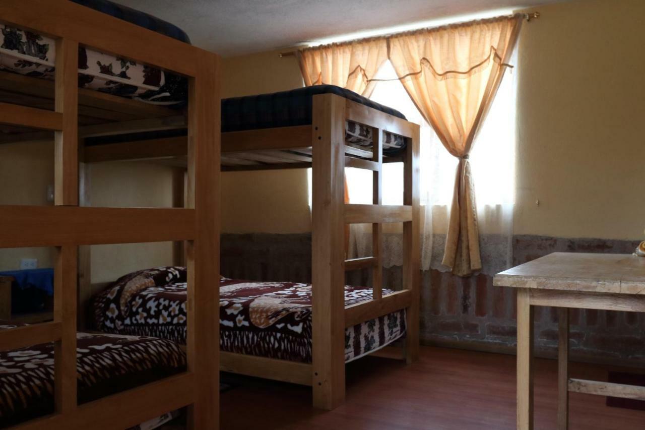 Hostal El Vaquero Chugchilan ภายนอก รูปภาพ